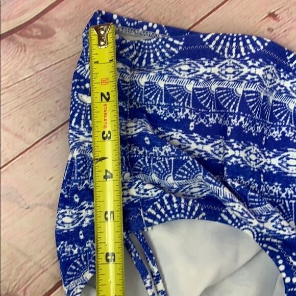 22-Raisins Curve Tahiti Tide Pacific Bikin… - Picture 10 of 16